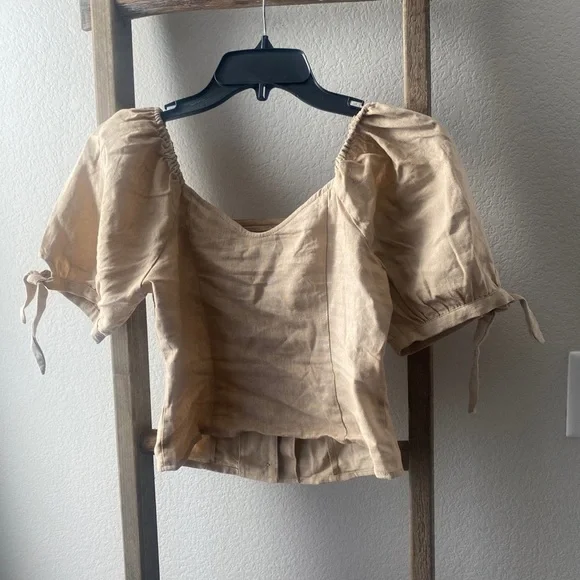 NWT - Express Beige Linen-Blend Off The Shoulder Tie Sleeve Shirt - Picture 4 of 7
